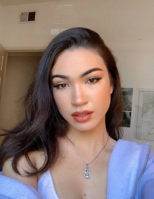 Lara, 24 vuotta — seksitreffit kaupungissa Kaarina