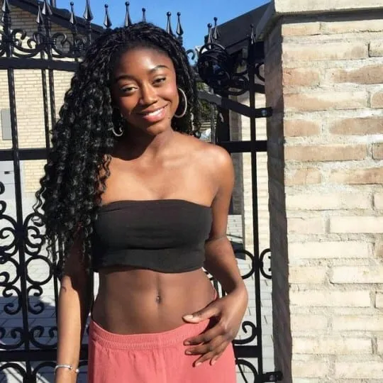 Nina, 27 vuotta — seksitreffit kaupungissa Lieto