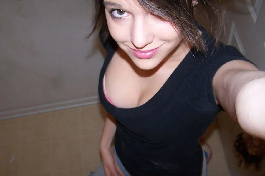 Riina, 28 vuotta — seksitreffit kaupungissa Turku