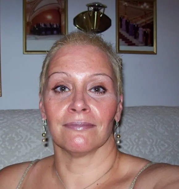 Sera, 22 vuotta — seksitreffit kaupungissa Turku