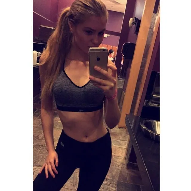 Tessa, 23 vuotta — seksitreffit kaupungissa Seinäjoki